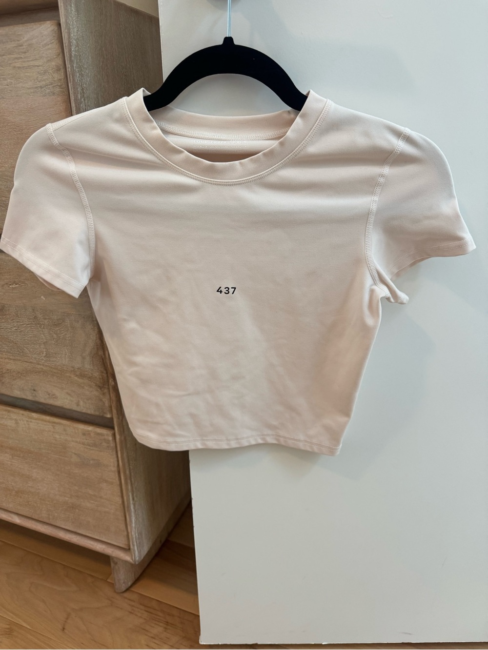 437 Short Sleeve Crop Tee